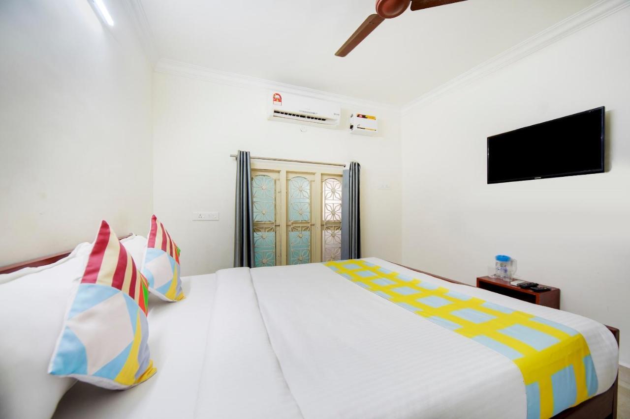 צ'נאי Hotel Yadvik מראה חיצוני תמונה